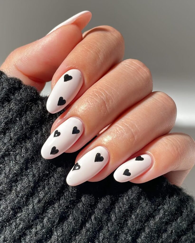 black heart nails