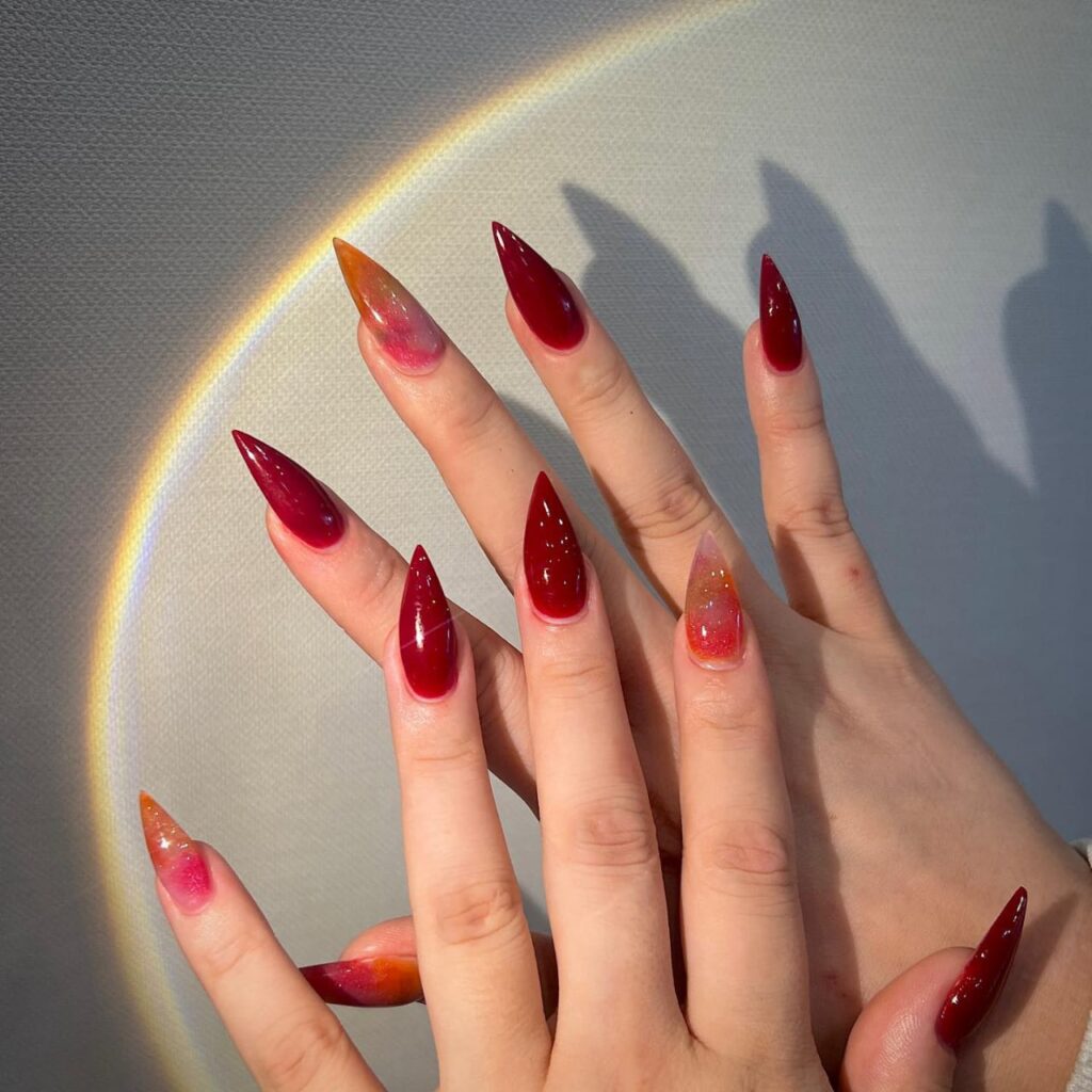 red nails