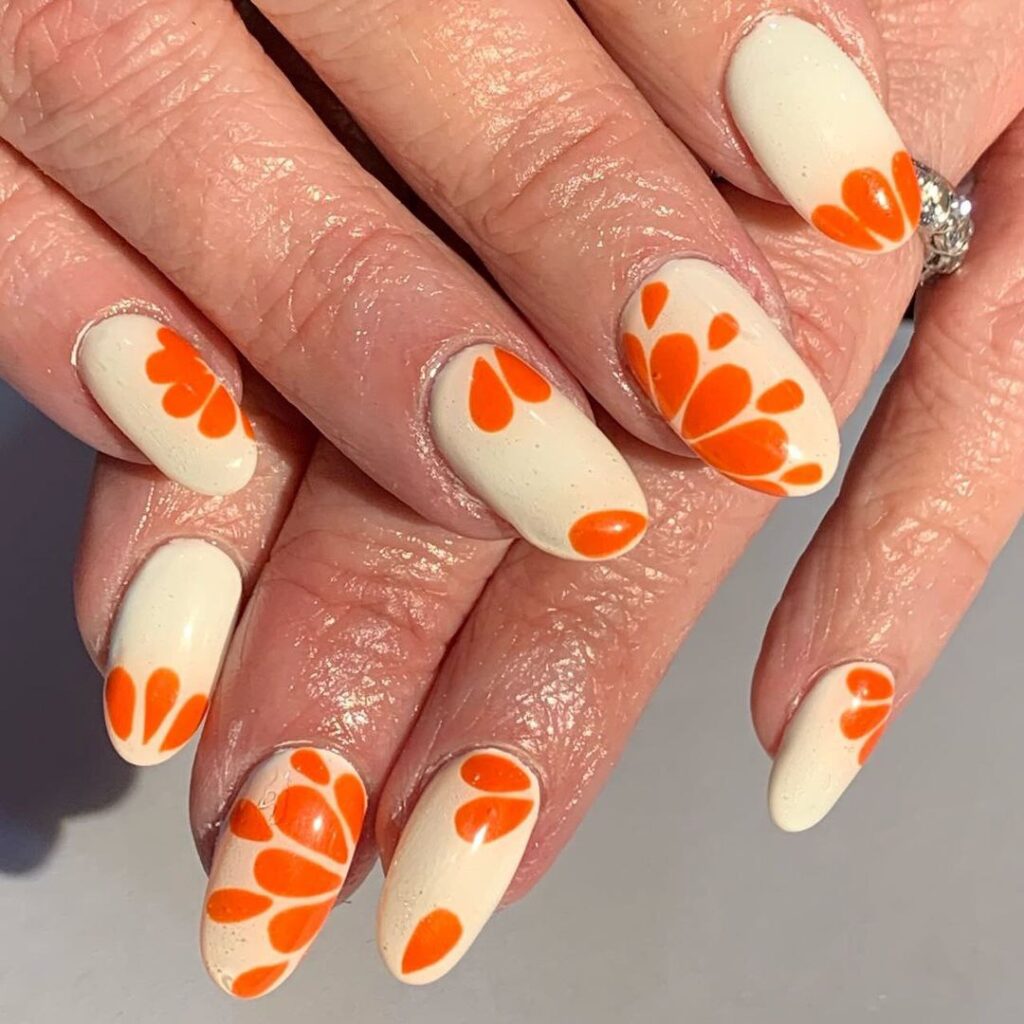 Perfect Orange Nails