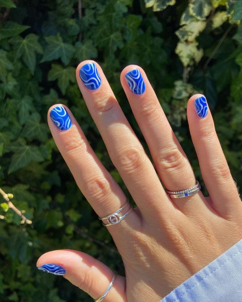 blue mani