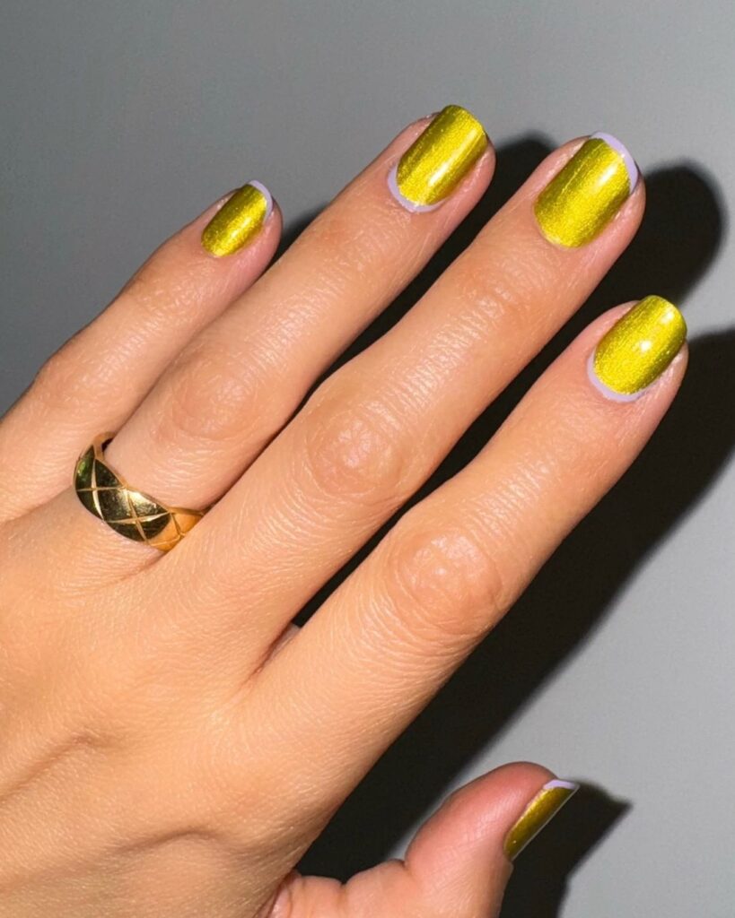 golden nails